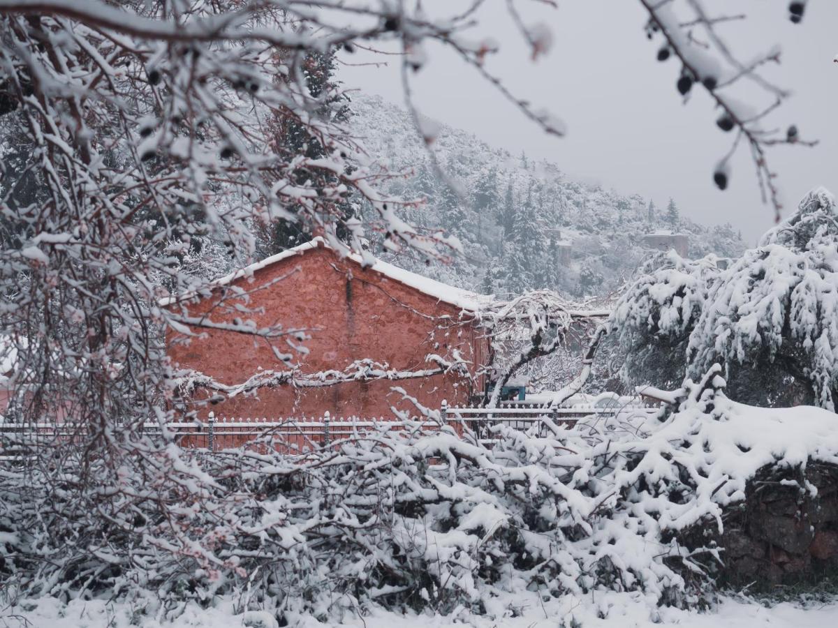 Vintage Stone-Built Country Cottage In Richea Kouloureika Zewnętrze zdjęcie