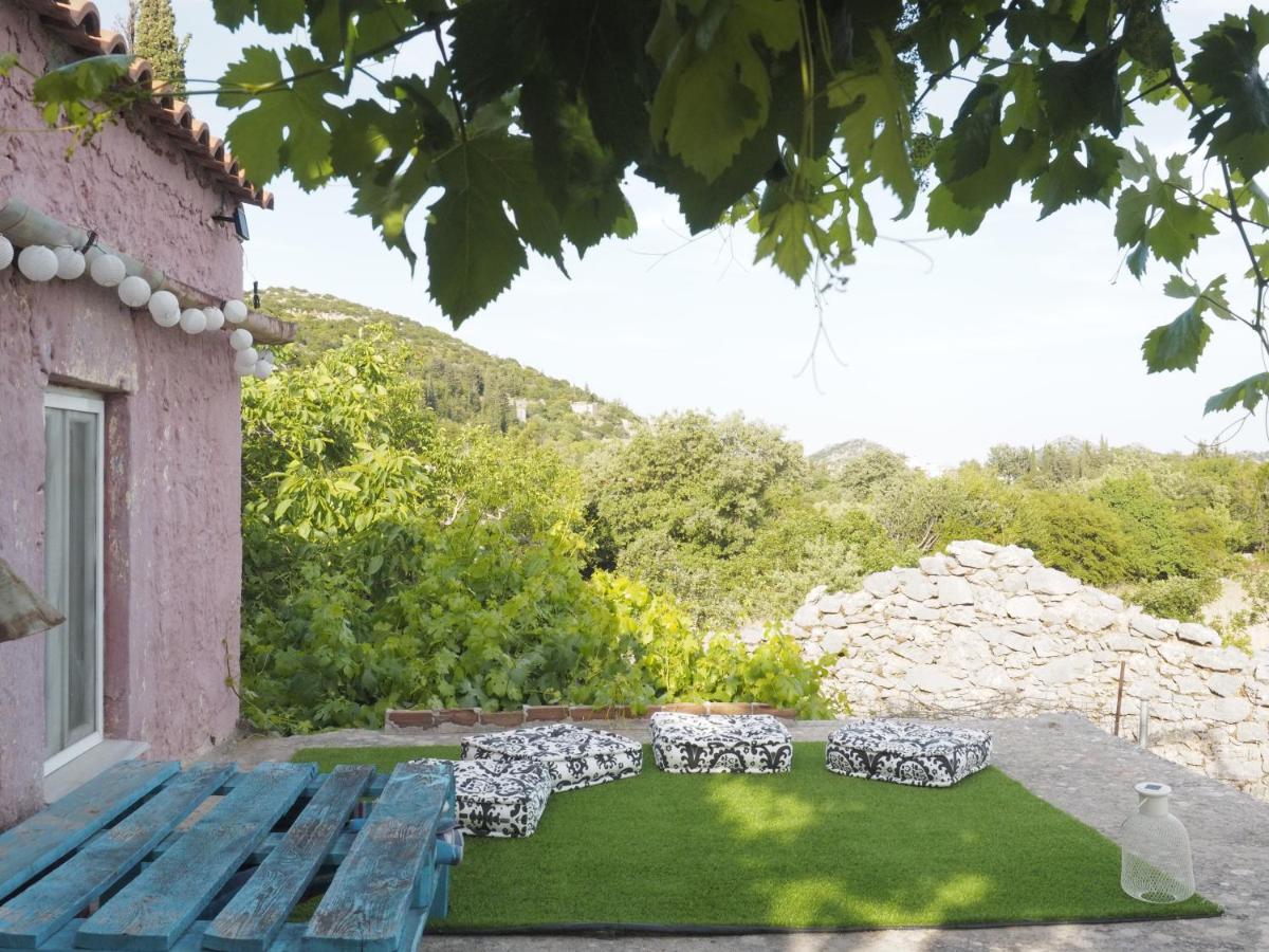 Vintage Stone-Built Country Cottage In Richea Kouloureika Zewnętrze zdjęcie