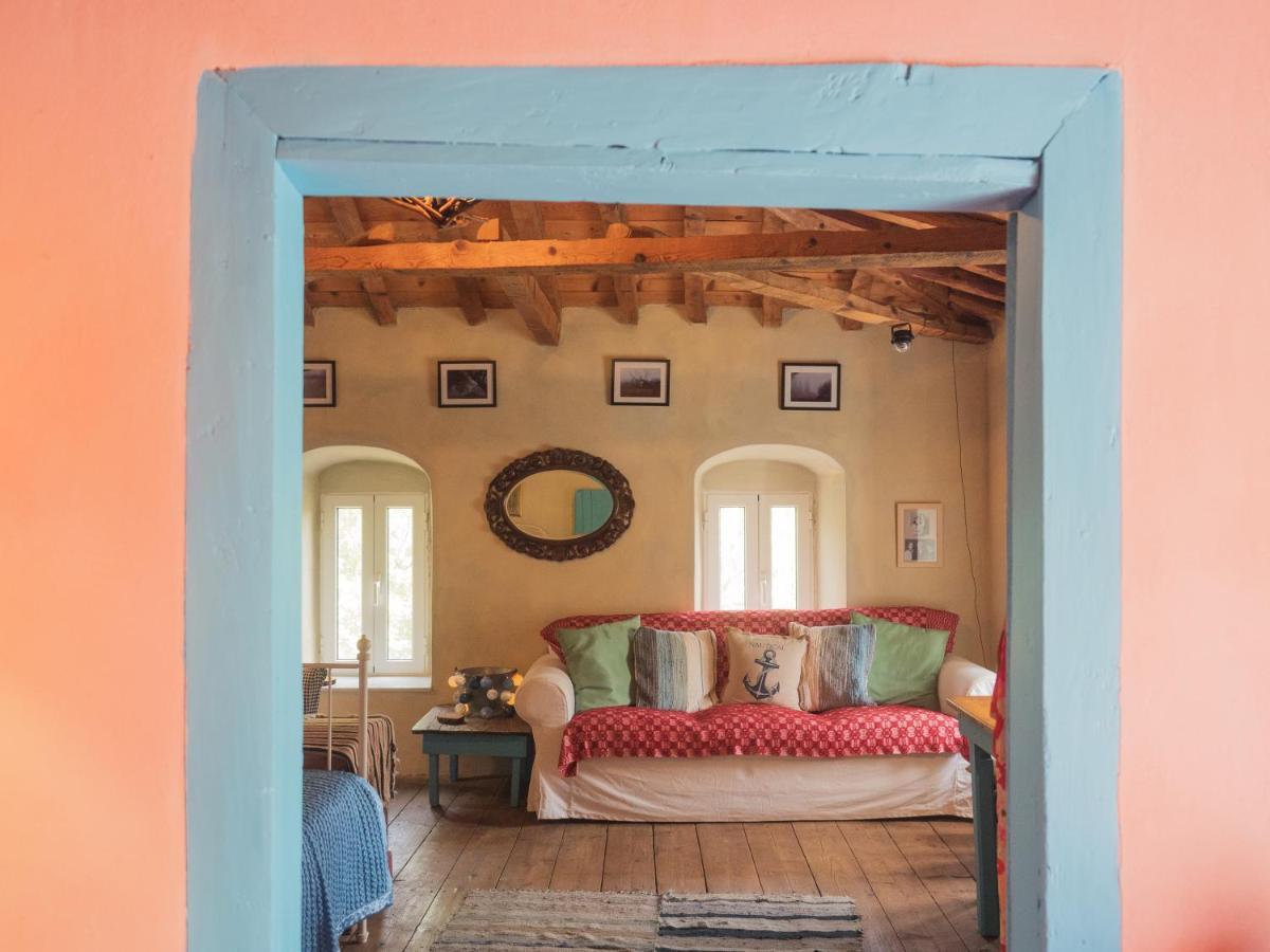 Vintage Stone-Built Country Cottage In Richea Kouloureika Zewnętrze zdjęcie