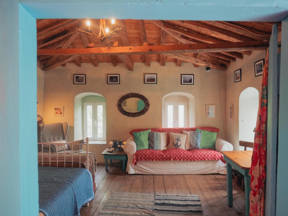 Vintage Stone-Built Country Cottage In Richea Kouloureika Zewnętrze zdjęcie