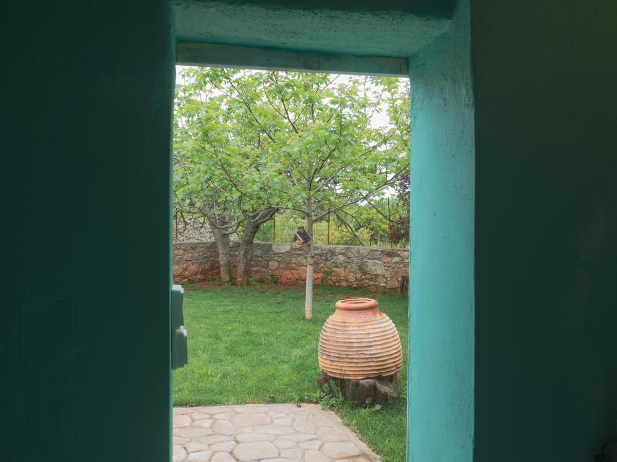 Vintage Stone-Built Country Cottage In Richea Kouloureika Zewnętrze zdjęcie